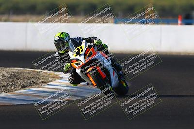 media/Sep-06-2025-CRA (Sat) [[cd32356307]]/Races/Race 11/